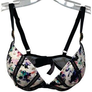 Victoria’s Secret Very Sexy Push Up Bra Pigeonnant Size 32DD Lace Floral